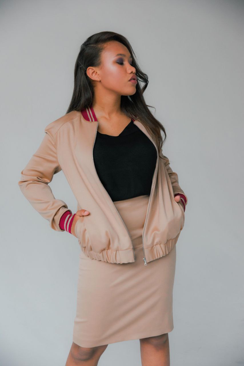 Anna Sapon Collection